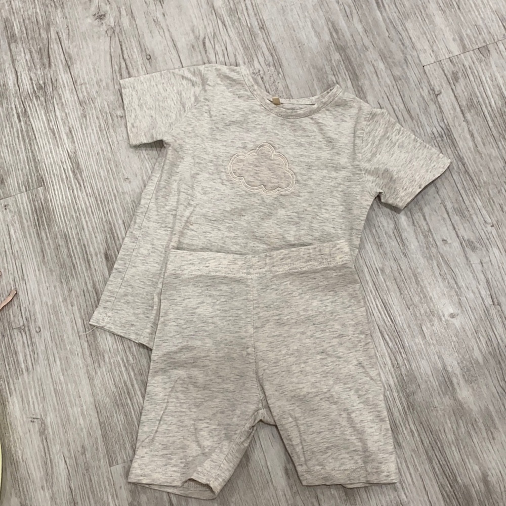 Pouf grey set. Size 18-24m